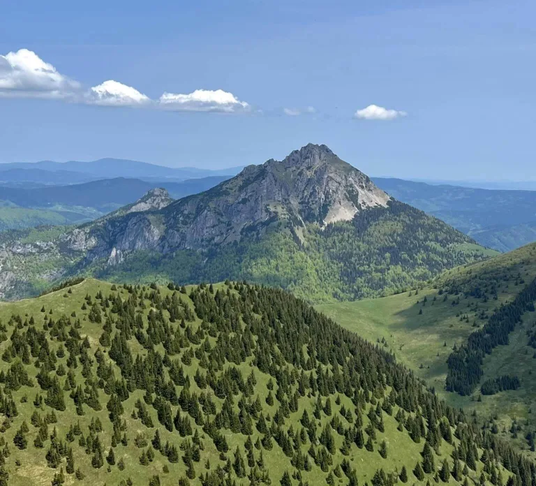Self trekking holidays in Slovakia