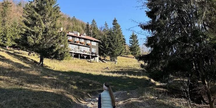 Chata Pod Suchym during active school group tour to Slovakia